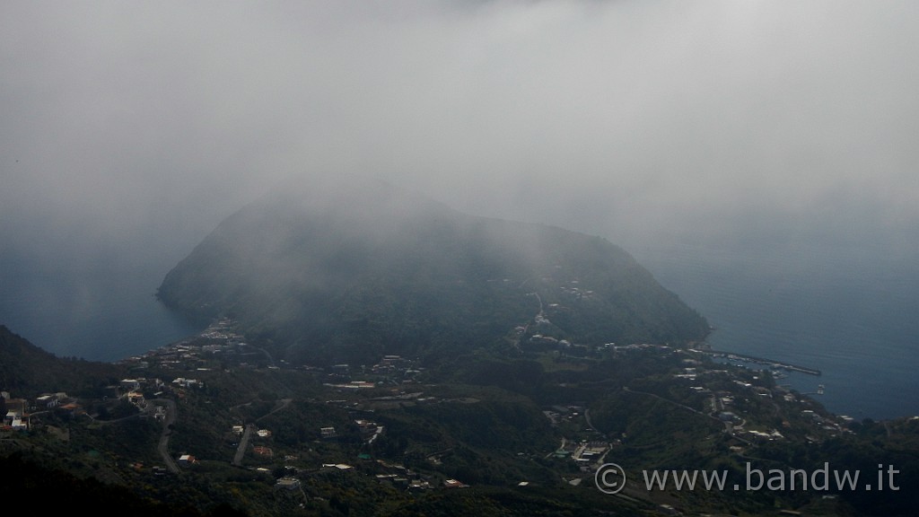 DSCN8738.JPG - Purtroppo siamo dentro una nuvola e la visibilità e scarsa